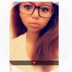 Meet your Posher, Natasha